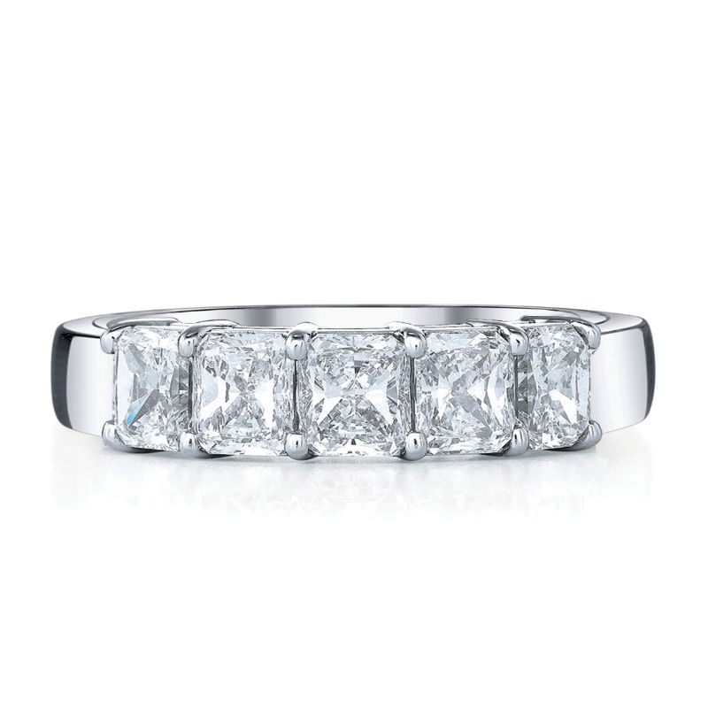 Deutsch Signature 5 Radiant Diamond Shared Prong Basket Set Band